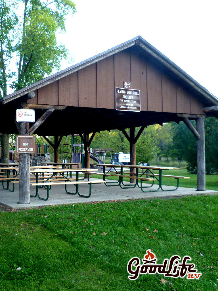 Flying Squirrel Shelter - Good Life RV