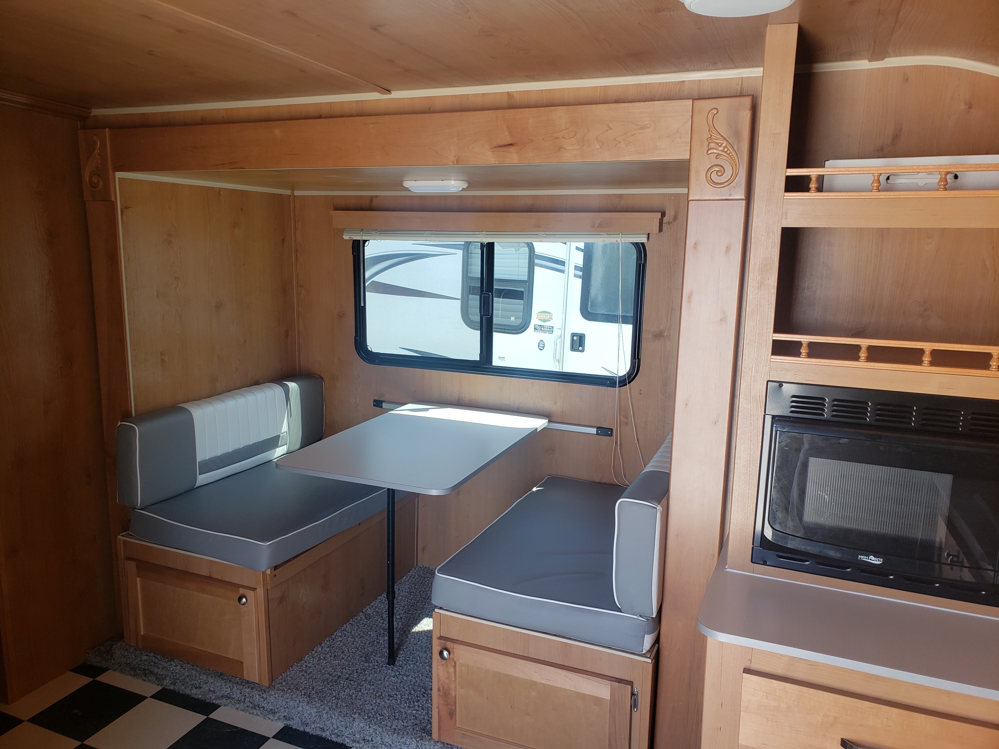 2017 Riverside Retro 199FKS Travel Trailer - Good Life RV