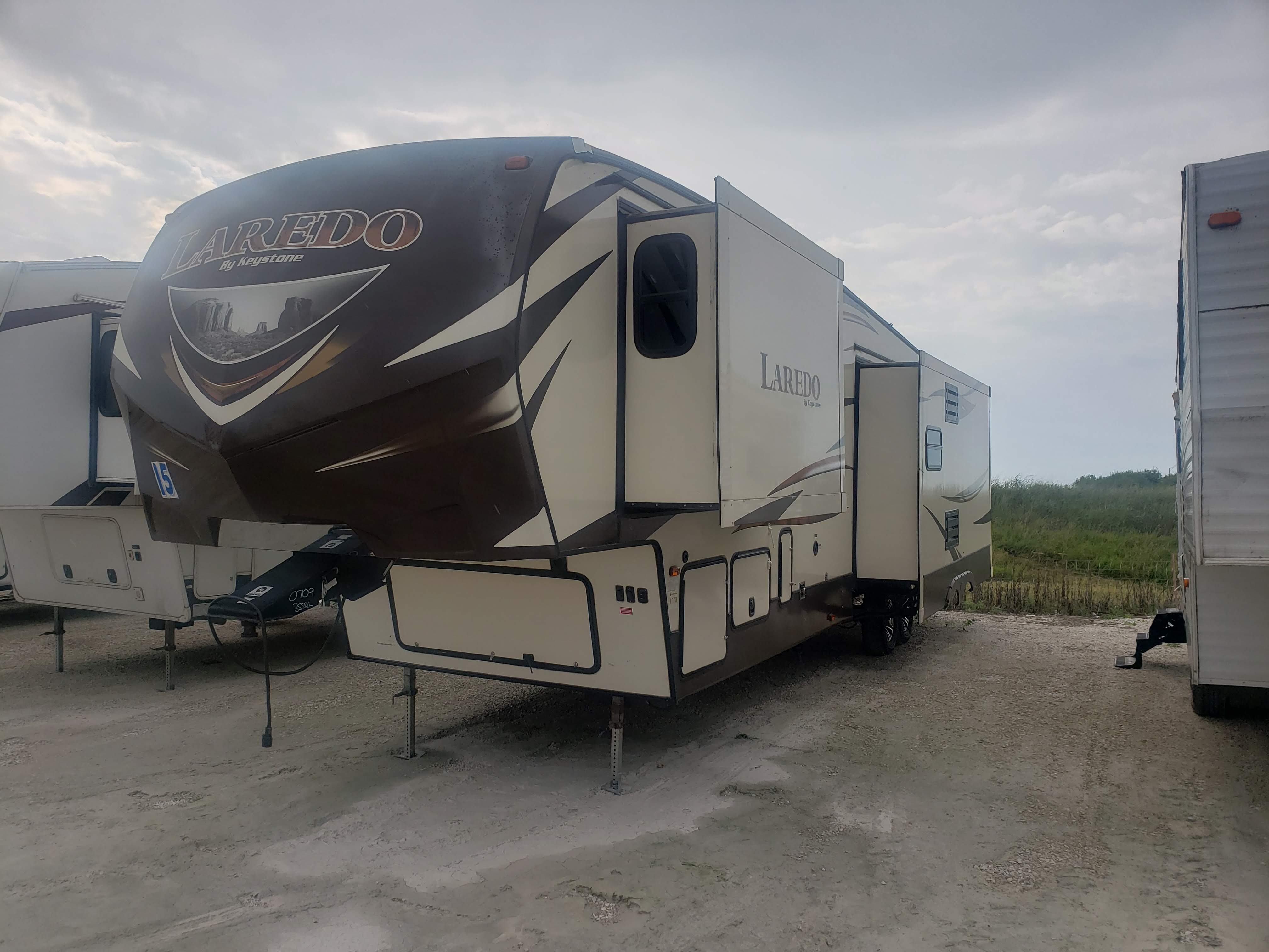 Keystone Laredo 5th Wheel - www.inf-inet.com