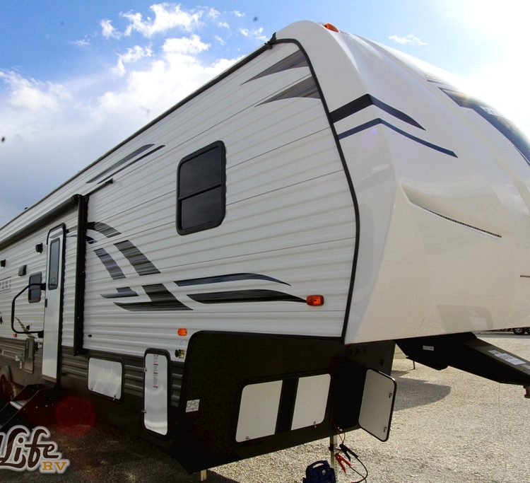 Palomino Puma Fifth Wheel Toy Hauler | Wow Blog